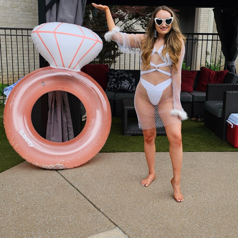 White Strappy One Piece Swimsuit - Picture 6 of 6